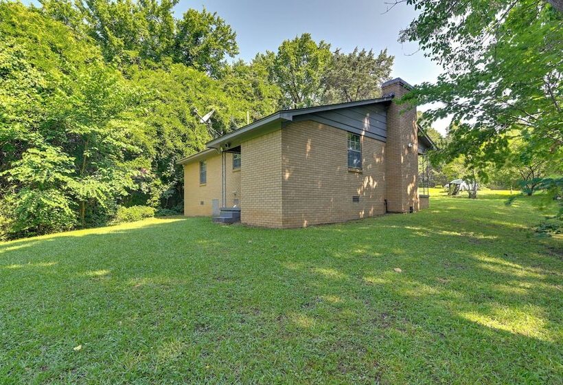 Quaint Oxford Home ~ 2 Mi To Ole Miss & The Grove!