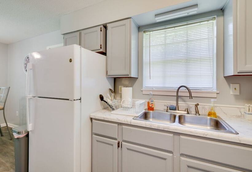 Quaint Oxford Home ~ 2 Mi To Ole Miss & The Grove!