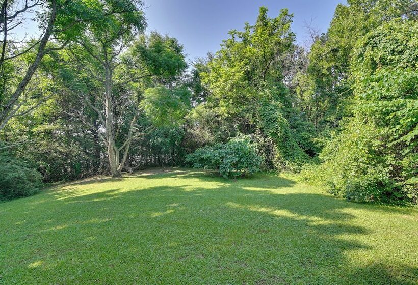 Quaint Oxford Home ~ 2 Mi To Ole Miss & The Grove!