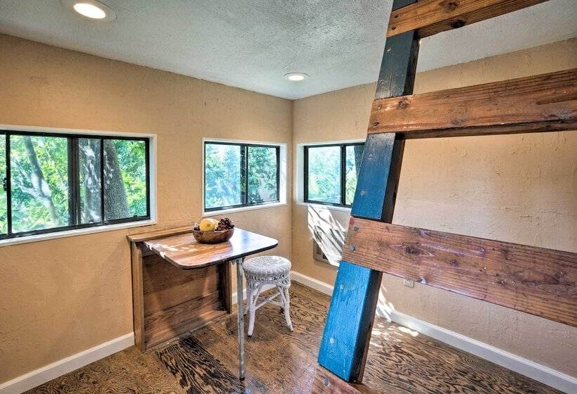 Quaint Riverside Reprieve W/ Kayaks + Floats!