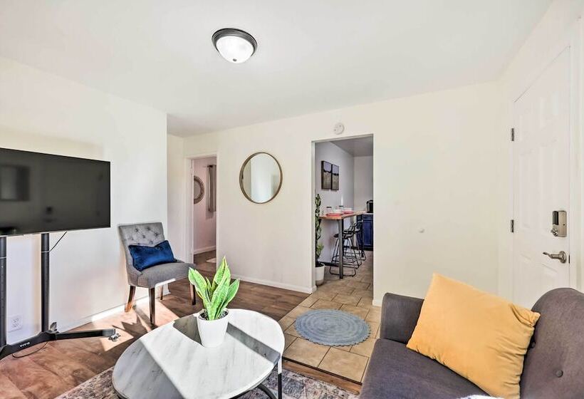 Quiet Carpinteria Cottage By Town & Beaches