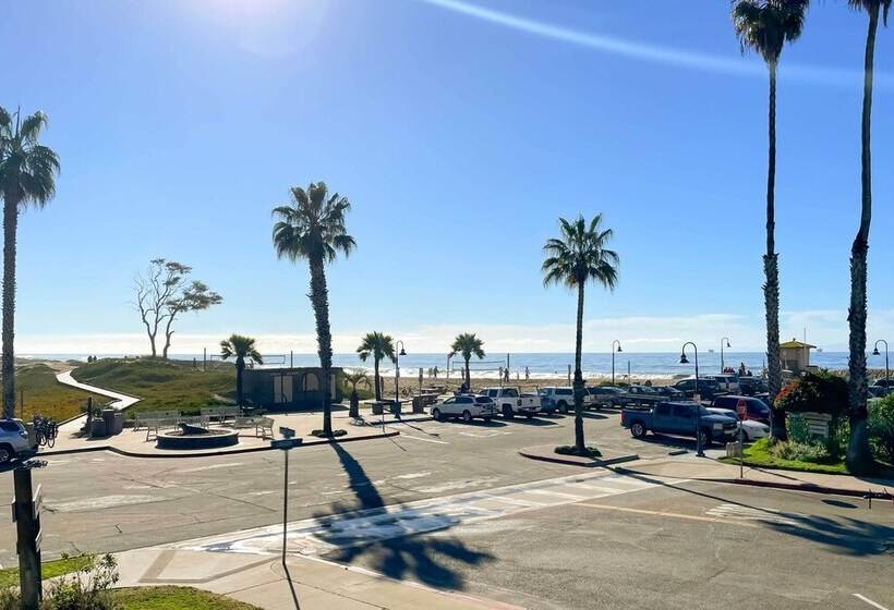 Quiet Carpinteria Cottage By Town & Beaches
