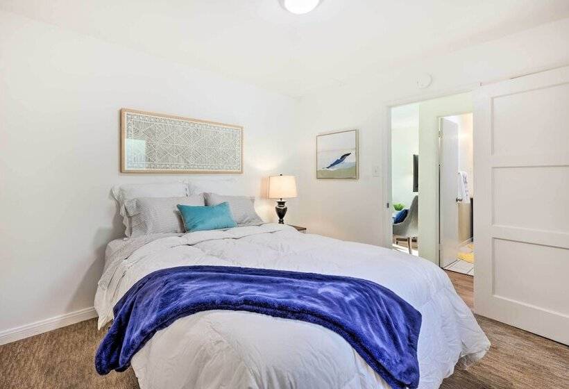 Quiet Carpinteria Cottage By Town & Beaches