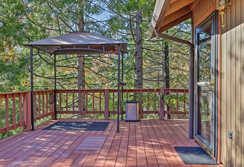 Deck W/ Forest Views: Quiet Twain Harte Cabin!