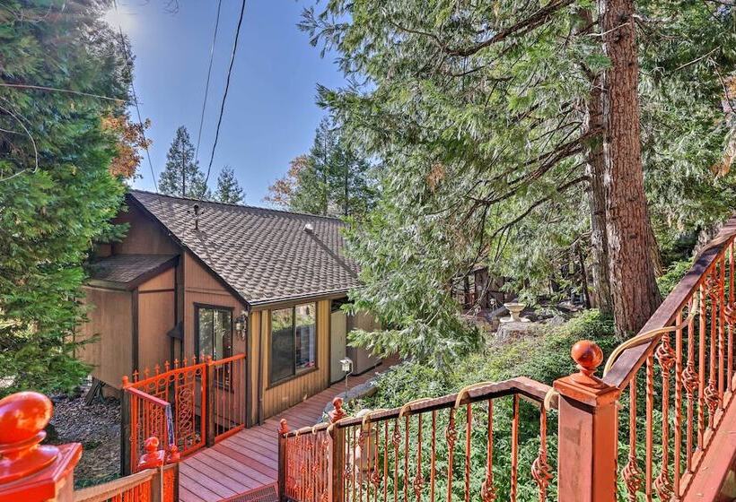Deck W/ Forest Views: Quiet Twain Harte Cabin!