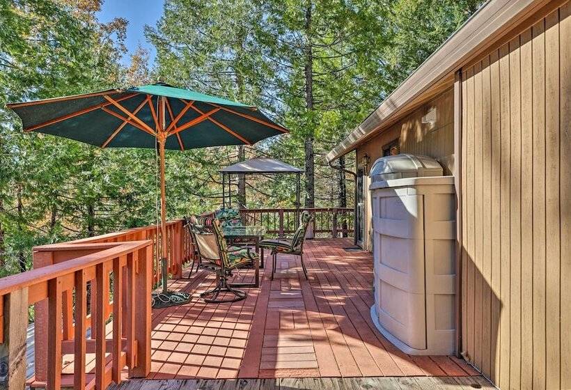 Deck W/ Forest Views: Quiet Twain Harte Cabin!
