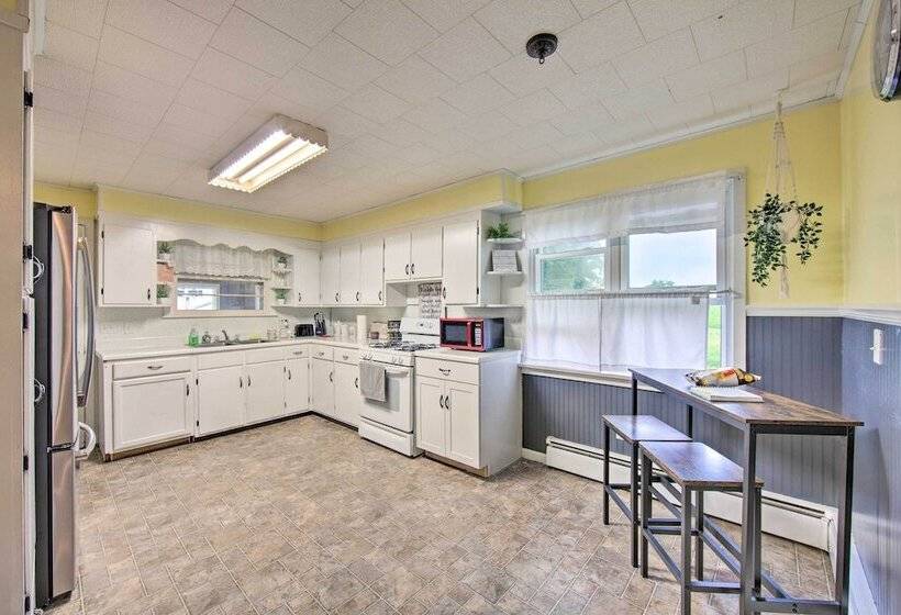 Quiet Elizabethville Home W/ Fire Pit + Views