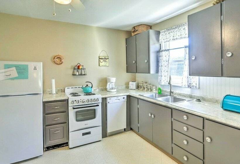 Modern Rapid City Duplex < 10 Mi To Natl Forest!