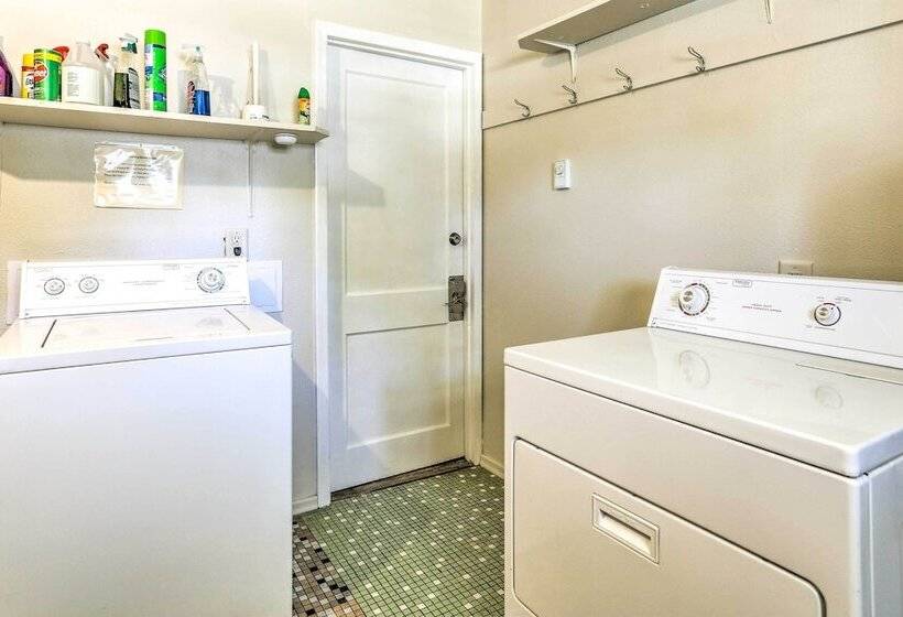 Modern Rapid City Duplex < 10 Mi To Natl Forest!