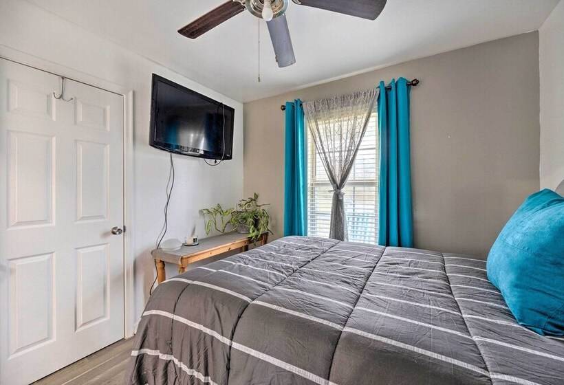 Richmond Home With Pool, 5 Mi To Downtown!