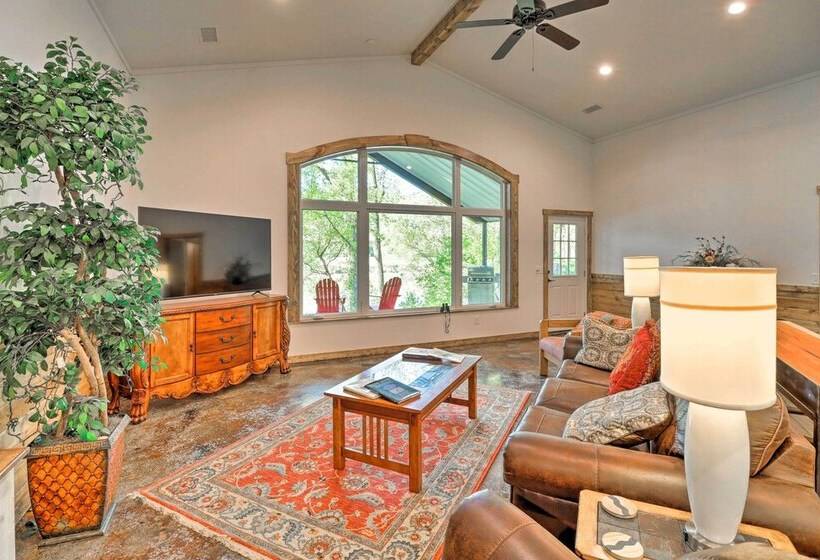 Riverfront  Heaven On The White  W/ Covered Patio!