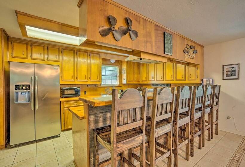 Riverfront Hunstville Home W/ Deck & Chiminea