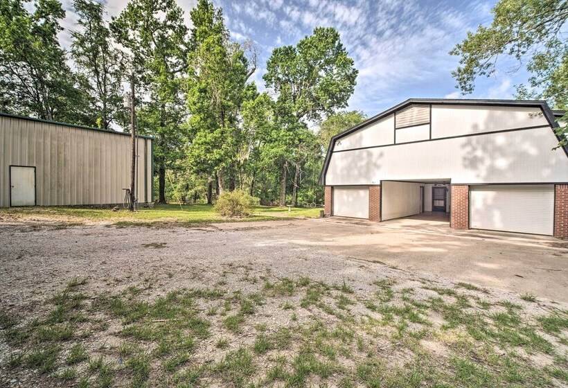 Riverfront Hunstville Home W/ Deck & Chiminea