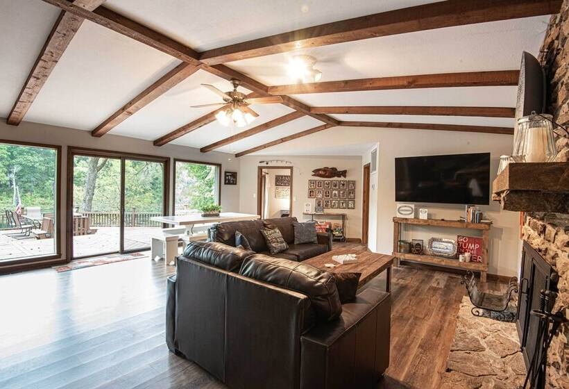 Riverfront Retreat W/ Fire Pit: Fish & Hike!