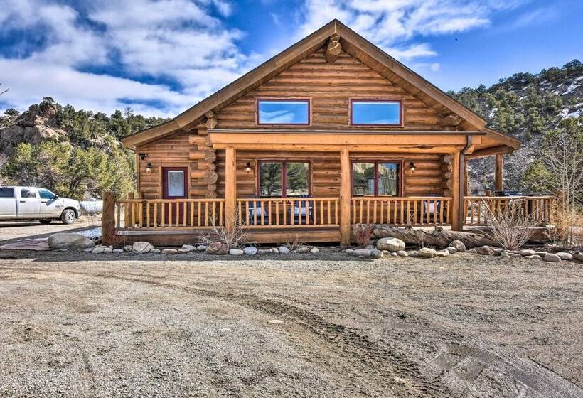 Riverfront Retreat W/ Hot Tub: Fish & Hike!