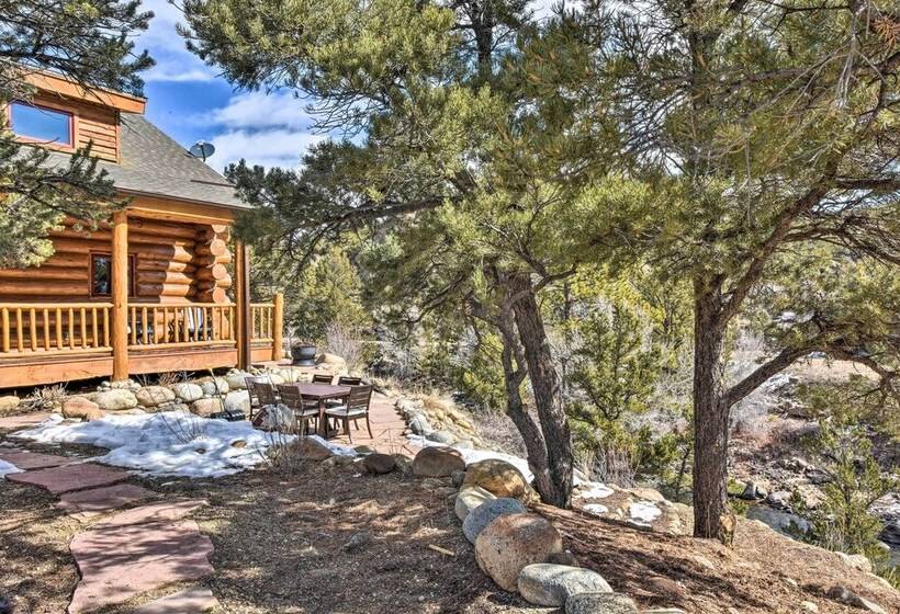 Riverfront Retreat W/ Hot Tub: Fish & Hike!