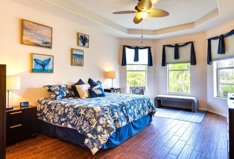 Rotonda West Vacation Rental: Private Yard W/ Pool