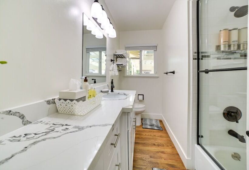 Salinas Home W/ Pool   Near Weathertech Raceway!