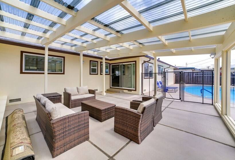 Salinas Home W/ Pool   Near Weathertech Raceway!