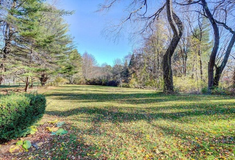Historic Saugerties Home W/ Deck: River Views!