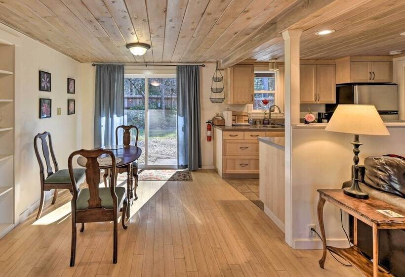 Peaceful Cottage W/ Grill & Yard In Grass Valley!