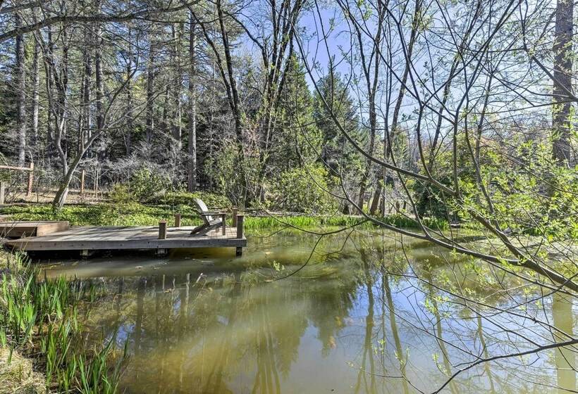 Peaceful Cottage W/ Grill & Yard In Grass Valley!