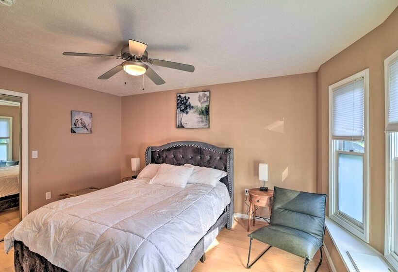 Ryman Riviera  Home W/ Fireplace: Steps To River