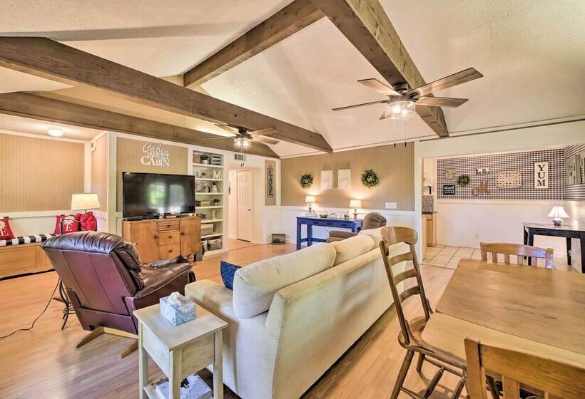 Secluded Vian Retreat Close To Tenkiller Lake