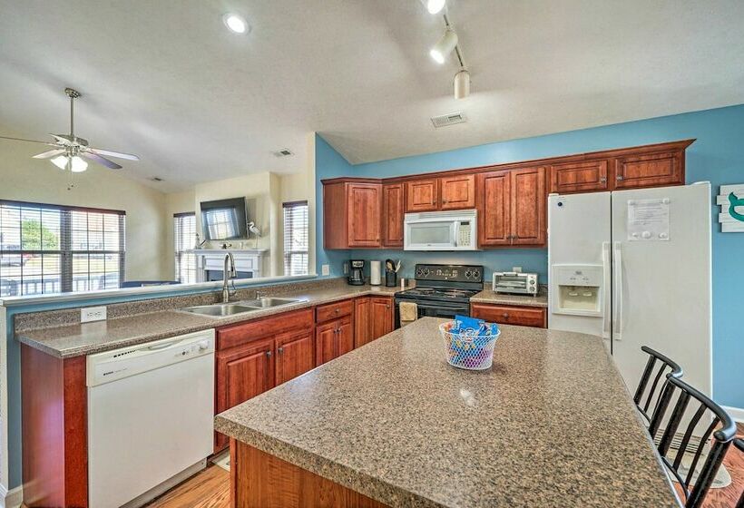 Shore2please: 4 Mi To Beach & Boat Rentals!