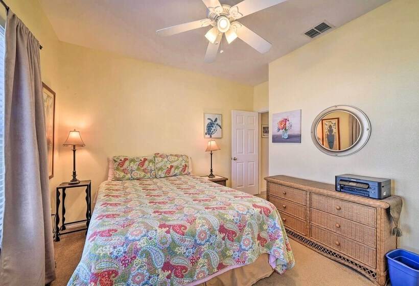 Snowbird Getaway: Waterfront Home, 1 Mi To Beach