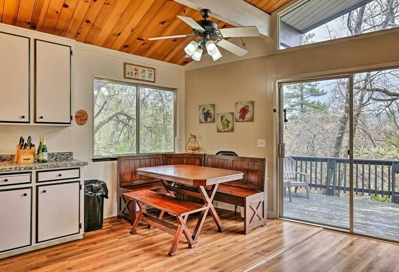 Sonora Cabin W/ Deck + Private Yard!