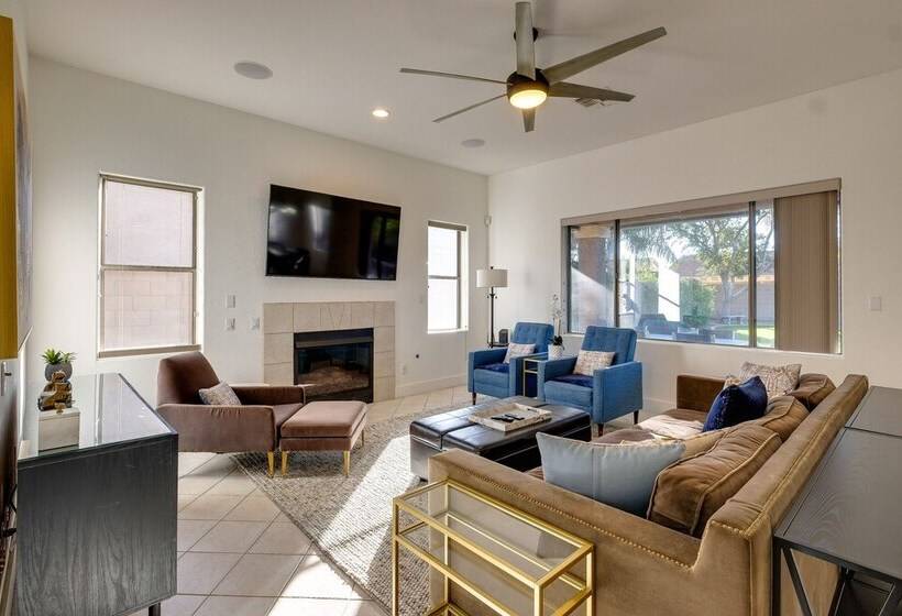 Pet Friendly Chandler Vacation Rental W/ Pool!