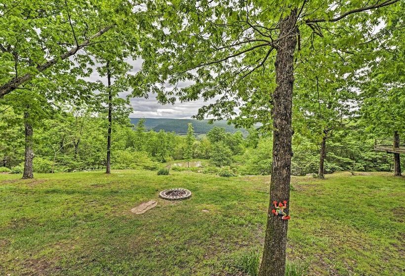 Spacious & Elegant Mountain View Cabin W/ Deck!