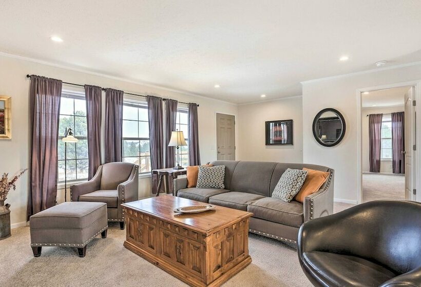 Spacious Hermosa House W/ Black Hills View