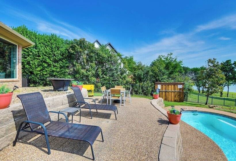 Lakefront Little Elm Home W/ Private Pool!