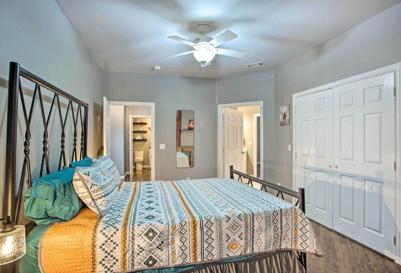 Lakefront Little Elm Home W/ Private Pool!