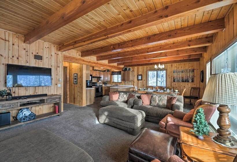 Star Valley Ranch Cabin Getaway: Hot Tub!