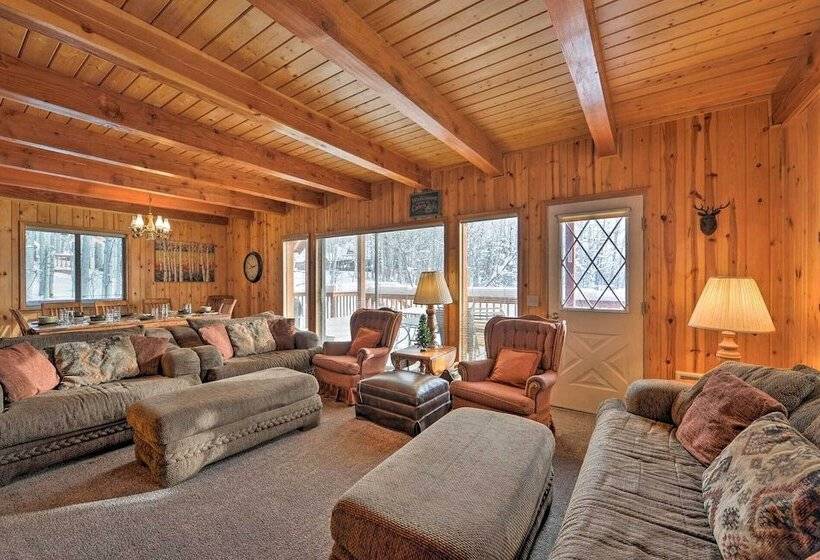 Star Valley Ranch Cabin Getaway: Hot Tub!