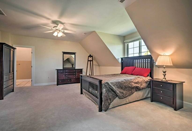 Stunning Gettysburg Estate ~ 15 Min To Skiing