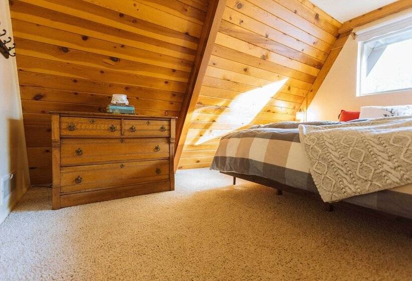 Furnished Deck + Fire Pit: Happy Jack Cabin