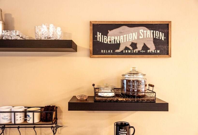 Furnished Deck + Fire Pit: Happy Jack Cabin