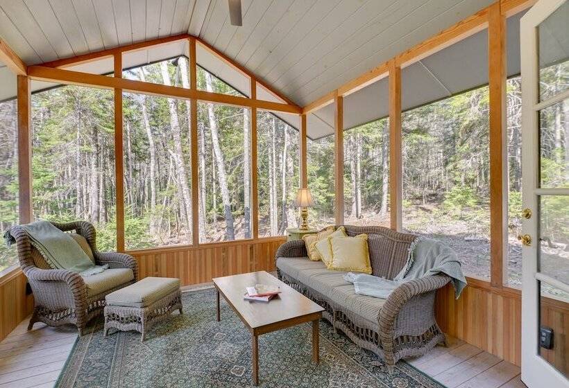 Stunning Seal Cove Home Near Acadia National Park!