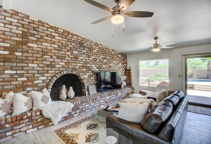 Stylish Tucson Home W/ Patio & Private Pool!