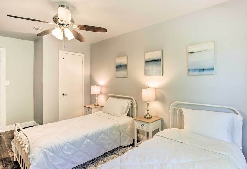 ~ 3 Mi To Dtwn Mckinney: Suburban Texas Retreat