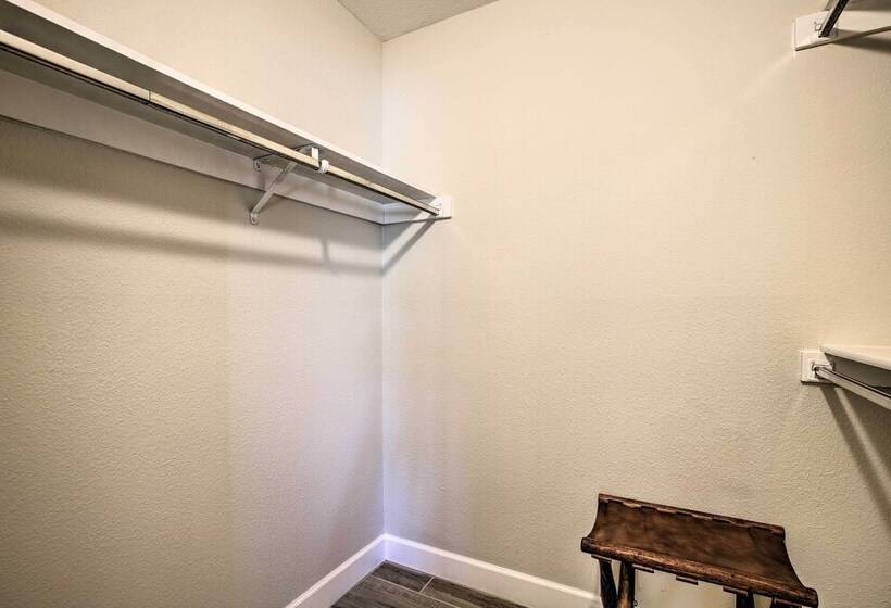 55 + Sun City West Home Near Golfing, Dogs Welcome