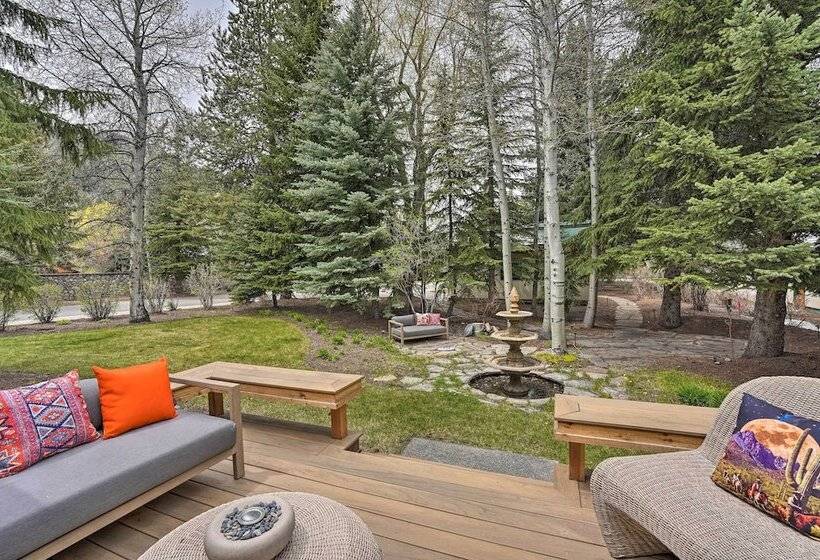 Sun Valley Family House W/ Fire Pit & Grill!