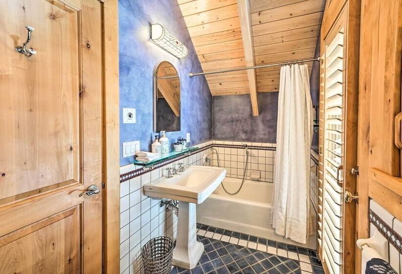 Sun Valley Family House W/ Fire Pit & Grill!