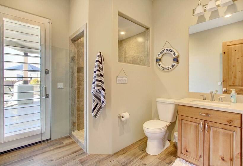 Oasis Like Phoenix Home W/ Private Outdoor Pool!