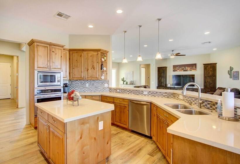 Oasis Like Phoenix Home W/ Private Outdoor Pool!