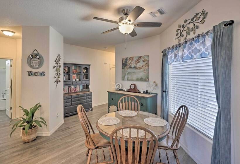 Sunny Bullhead City Home W/ Patio & Mnt View!